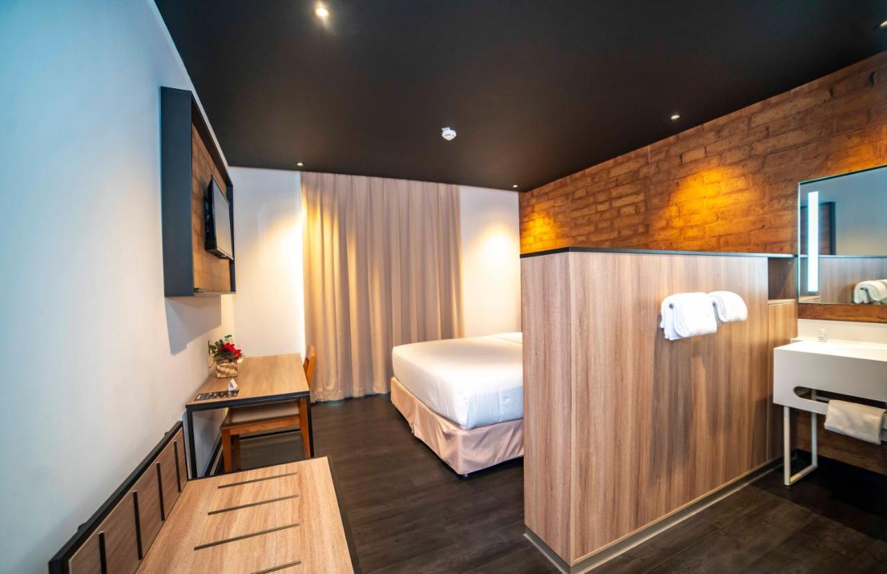 Onomo Hotel 杜阿拉 外观 照片
